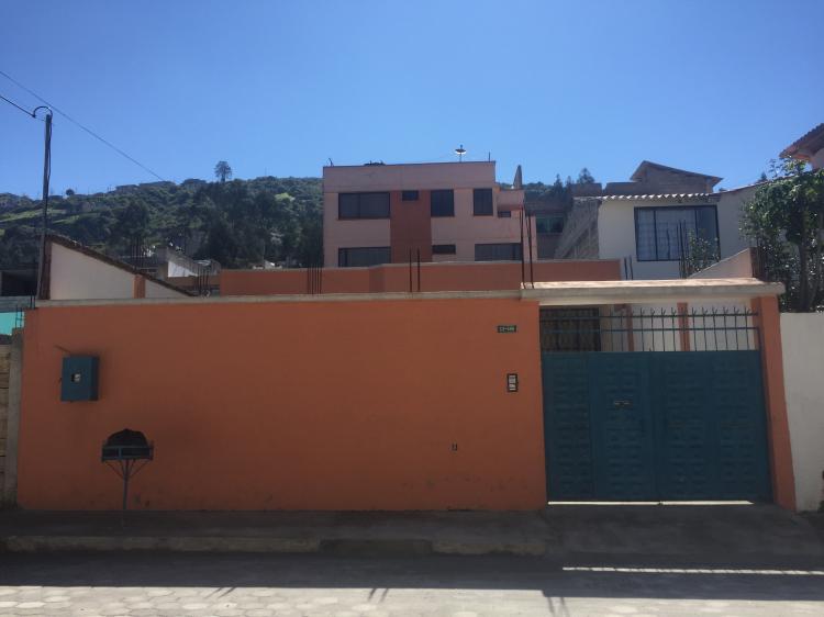 Foto Casa en Venta en Collacoto, Quito, Pichincha - U$D 180 - CAV24038 - BienesOnLine