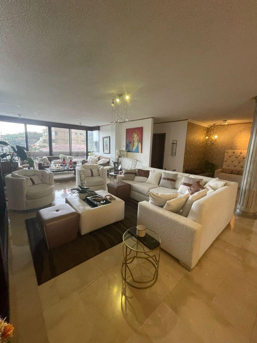 Foto Departamento en Venta en Tarqui, Guayaquil, Guayas - U$D 240.000 - DEV41156 - BienesOnLine