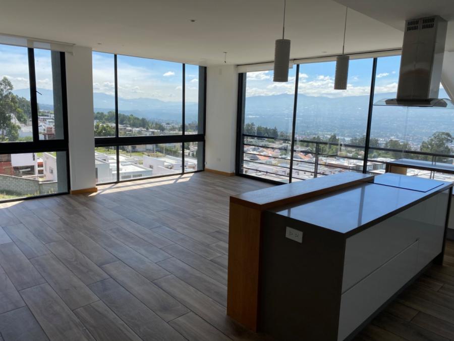 Foto Departamento en Venta en Cumbayá, Quito, Pichincha - U$D 350.000 - DEV37130 - BienesOnLine