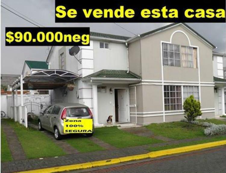 Foto Casa en Venta en Sangolqui, Rumiahui, Pichincha - U$D 90.000 - CAV25025 - BienesOnLine