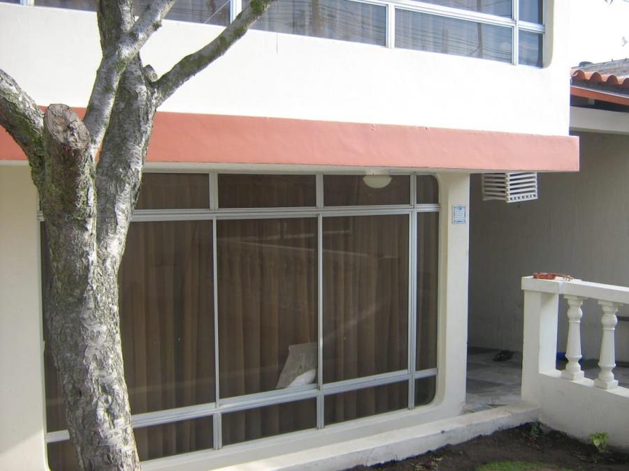 Foto Casa en Venta en Huachi Loreto, Ambato, Tungurahua - U$D 250.000 - CAV33180 - BienesOnLine