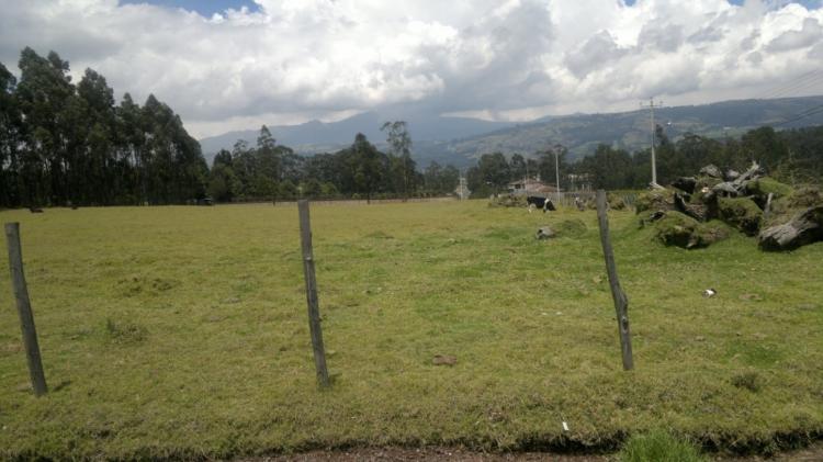 Foto Terreno en Venta en COTOGCHOA, Rumiahui, Pichincha - U$D 658.000 - TEV27773 - BienesOnLine