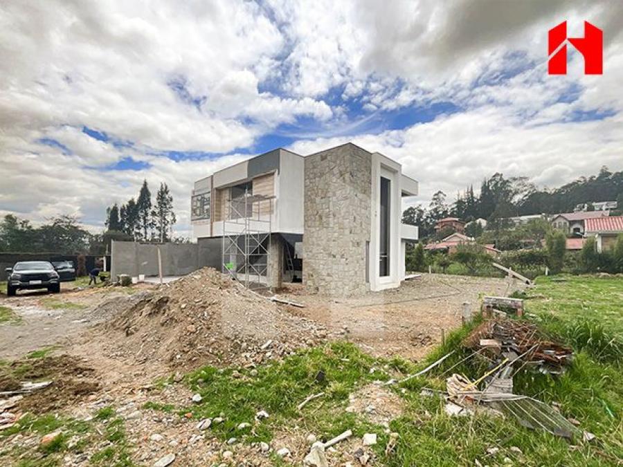 Foto Casa en Venta en San Joaqun, Cuenca, Azuay - U$D 280.000 - CAV38406 - BienesOnLine