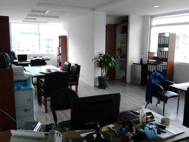 Foto Oficina en Venta en Quito, Pichincha - U$D 151.000 - OFV22130 - BienesOnLine