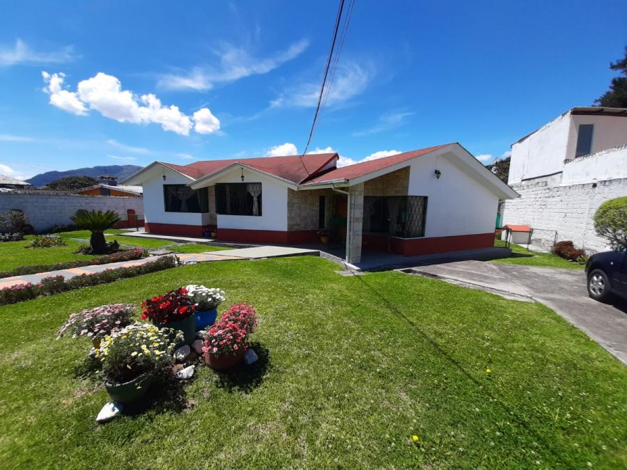 Foto Casa en Venta en Quito, Pichincha - U$D 195.000 - CAV35095 - BienesOnLine