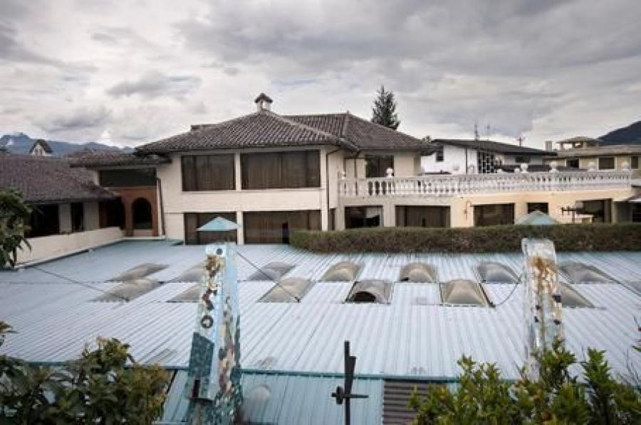 Foto Casa en Venta en SAN RAFAEL, Rumiahui, Pichincha - U$D 920.000 - CAV32779 - BienesOnLine