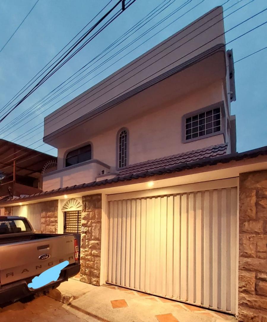 Foto Casa en Venta en Guayaquil, Guayas - U$D 168.000 - CAV35856 - BienesOnLine