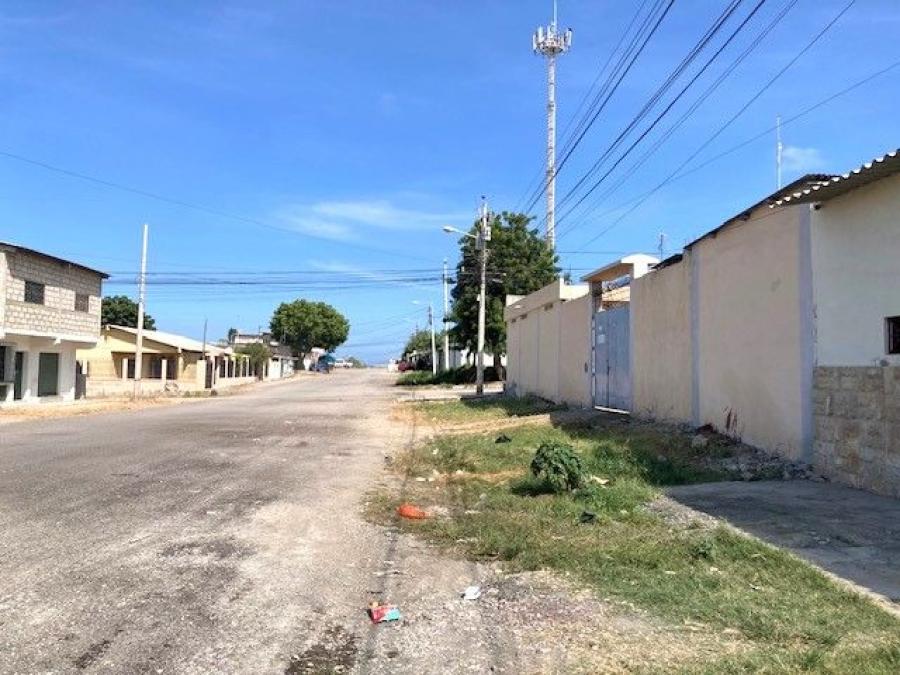 Foto Casa en Venta en 6 DE DICIEMBRE, La Libertad, Santa Elena - U$D 59.900 - CAV39369 - BienesOnLine