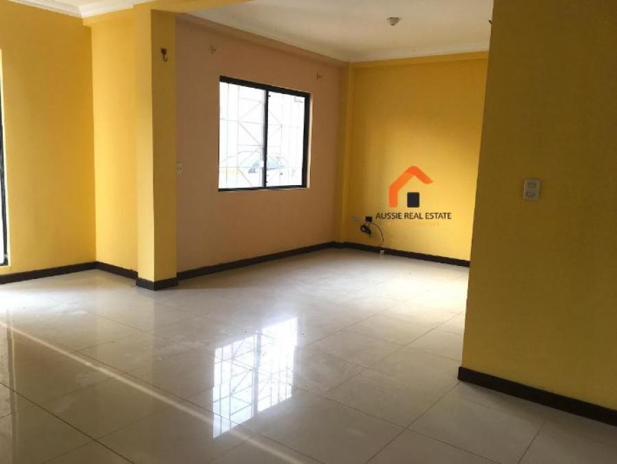 Foto Casa en Venta en Samborondn, Guayas - U$D 110.000 - CAV37650 - BienesOnLine