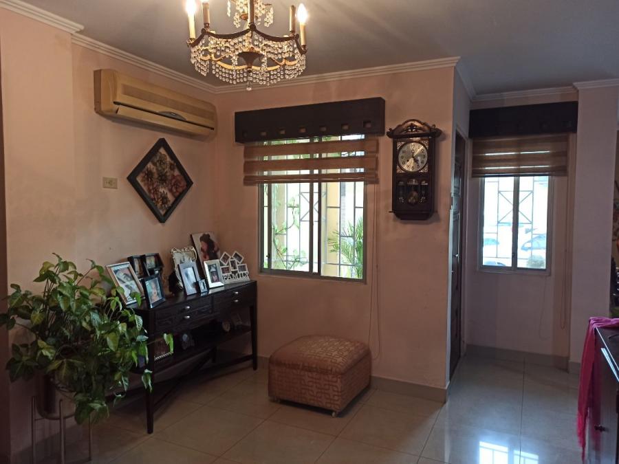 Foto Casa en Venta en TARQUI, Guayaquil, Guayas - U$D 120.000 - CAV31493 - BienesOnLine