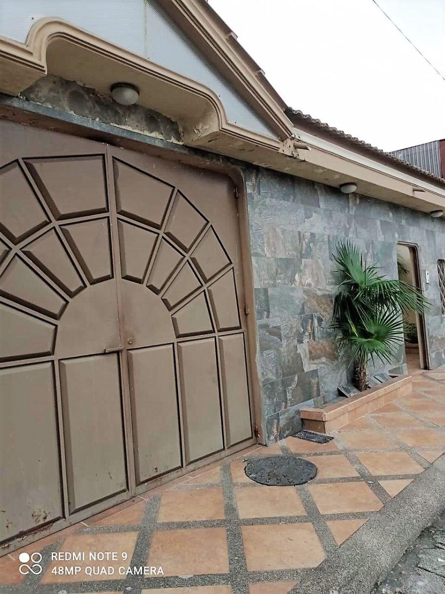 Foto Casa en Venta en Guayaquil, Guayas - U$D 125.000 - CAV34351 - BienesOnLine
