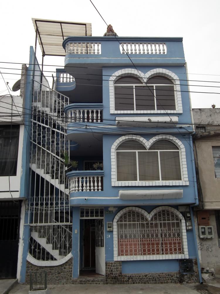 Foto Casa en Venta en Quito, Pichincha - U$D 99.000 - CAV25449 - BienesOnLine