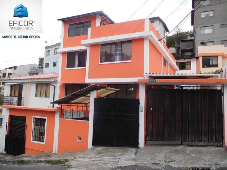 Foto Casa en Venta en Quito, Pichincha - U$D 120.000 - CAV24667 - BienesOnLine