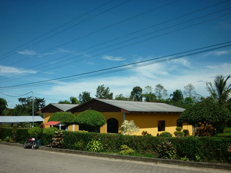 Foto Villa en Venta en huamboya, Huamboya, Morona Santiago - U$D 120.000 - VIV22209 - BienesOnLine