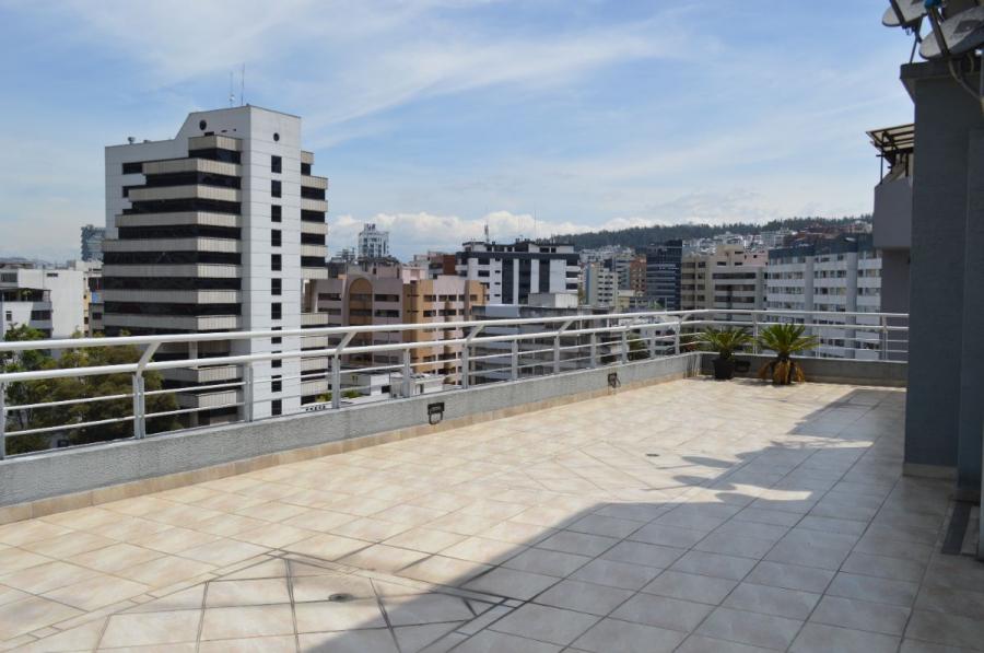 Foto Local en Venta en LA PRADERA, Quito, Pichincha - U$D 98.000 - LOV39394 - BienesOnLine