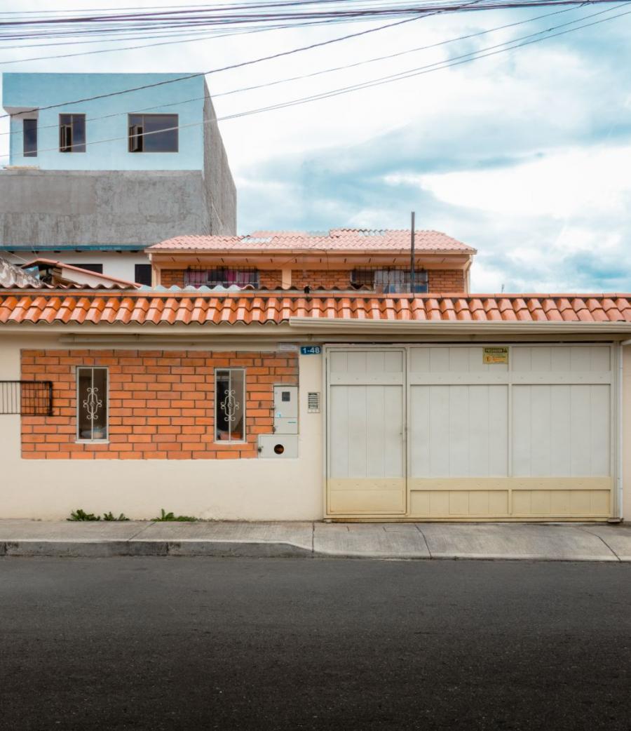 Foto Casa en Venta en Caaribamba, Cuenca, Azuay - U$D 147.000 - CAV33270 - BienesOnLine