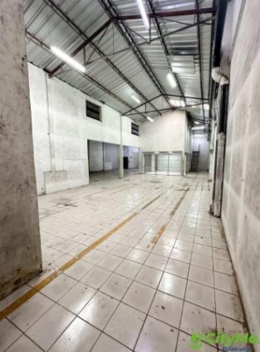 Foto Bodega en Alquiler en San Salvador, San Salvador - U$D 2.999 - BOA1150 - BienesOnLine
