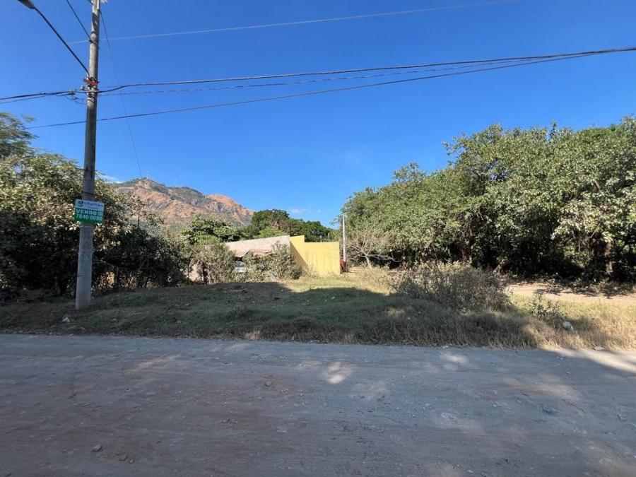 Foto Casa en Venta en Santa Ana, Santa Ana - U$D 35.000 - CAV990 - BienesOnLine