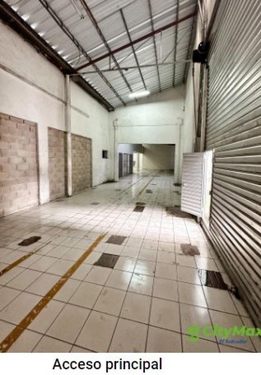 Foto Bodega en Alquiler en San Salvador, San Salvador - U$D 3.000 - BOA1137 - BienesOnLine