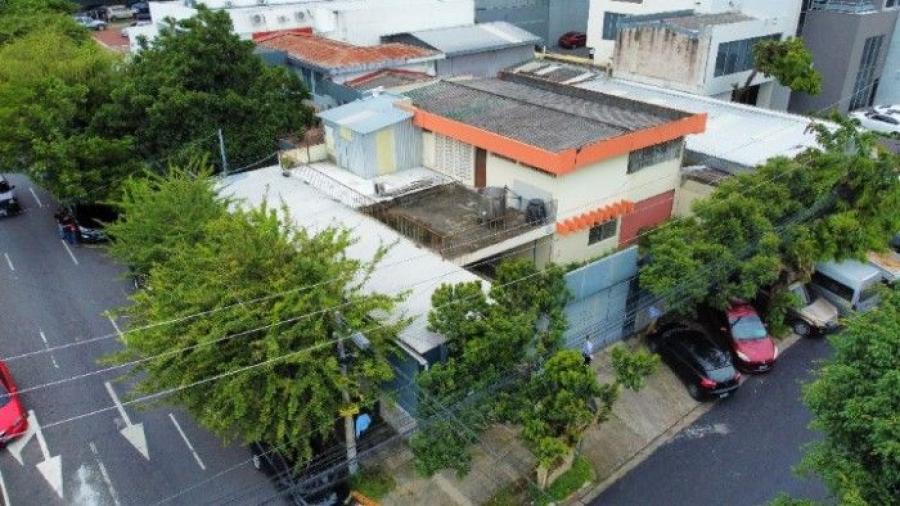 Foto Comercial en Venta en colonia escalon, San Salvador, San Salvador - U$D 580.000 - V596 - BienesOnLine