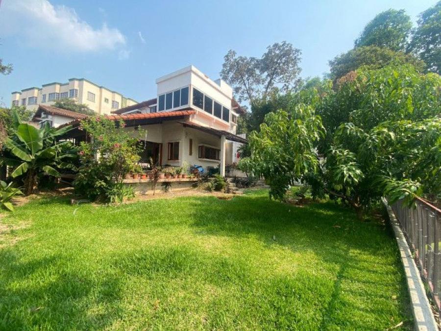 Foto Casa en Venta en centro, San Salvador, San Salvador - U$D 650.000 - CAV833 - BienesOnLine