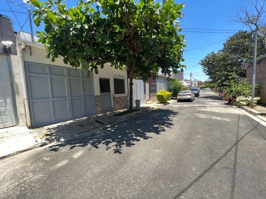 Foto Casa en Venta en Santa Ana, Santa Ana - U$D 100.000 - CAV548 - BienesOnLine