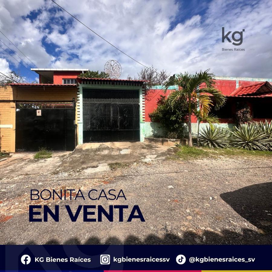 Foto Casa en Venta en Santa Ana, Santa Ana - U$D 170.000 - CAV1253 - BienesOnLine