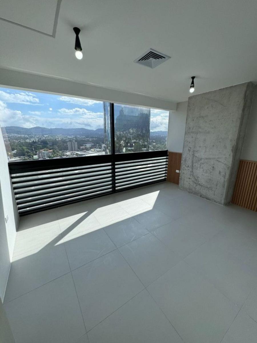Foto Local en Alquiler en San Salvador, San Salvador - U$D 1.450 - LOA1258 - BienesOnLine