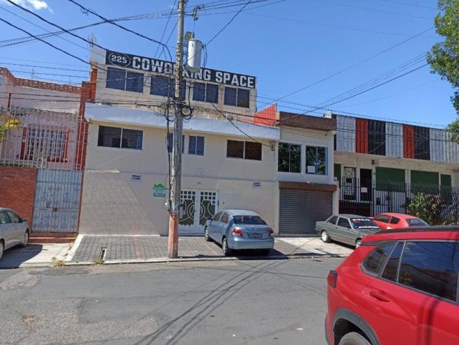 Foto Edificio en Alquiler en Colonia Flor Blanca, San Salvador - U$D 1.800 - EDA839 - BienesOnLine