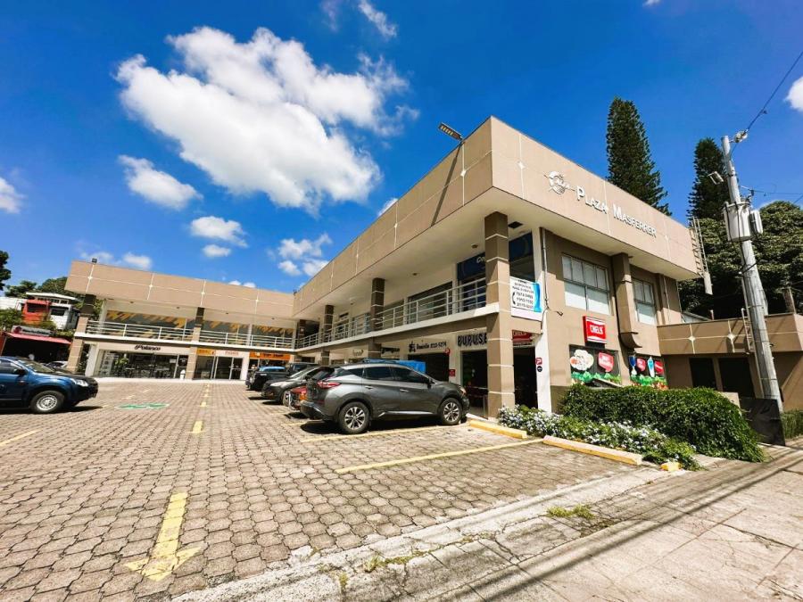 Foto Local en Alquiler en Colonia Escalón, San Salvador - U$D 1.225 - LOA715 - BienesOnLine