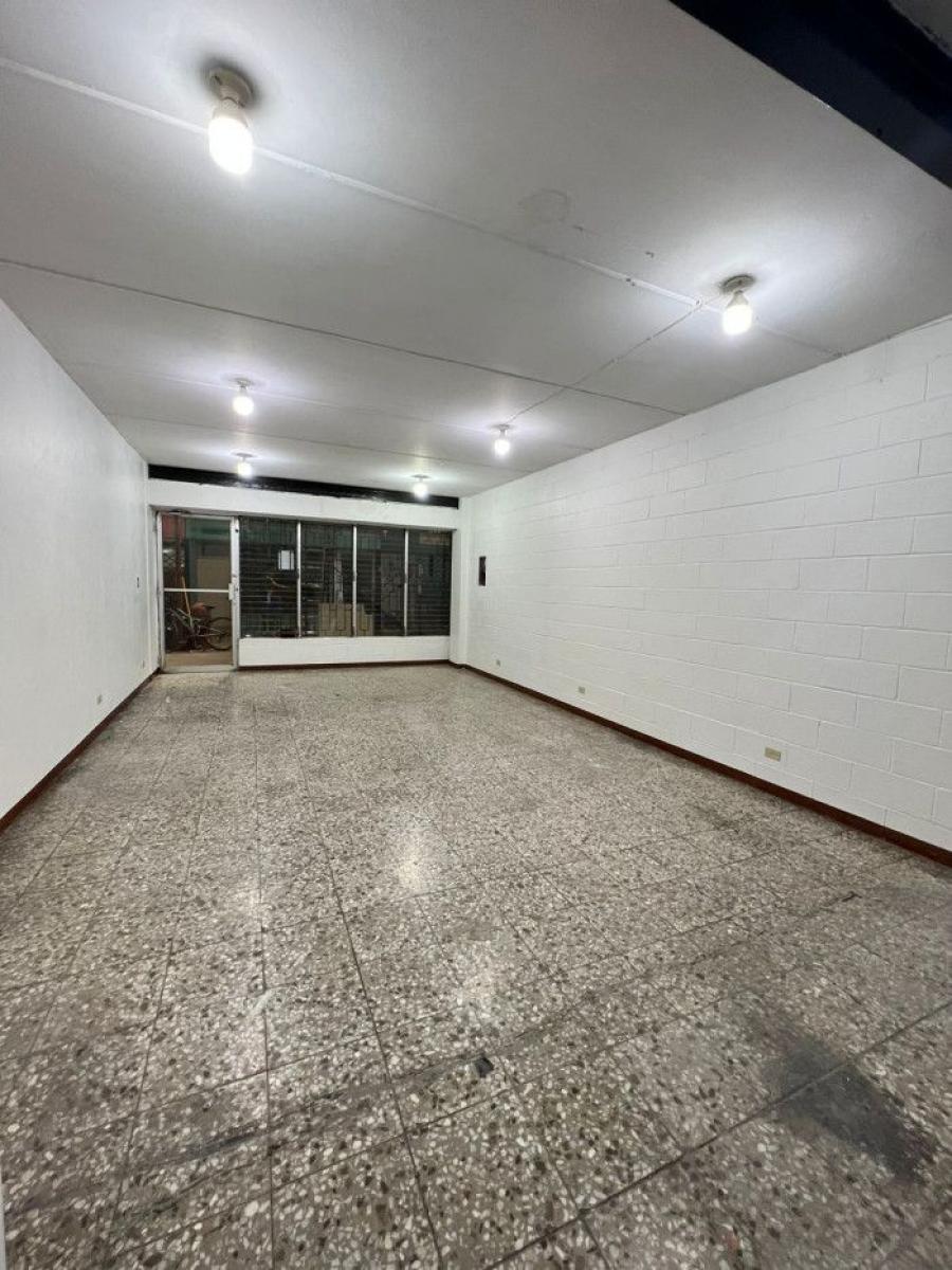 Foto Local en Alquiler en Santa Tecla, La Libertad - U$D 950 - LOA1034 - BienesOnLine