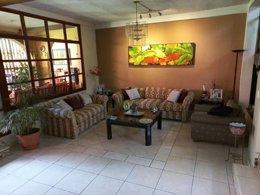 Foto Casa en Venta en Colonia Escaln, San Salvador, San Salvador - U$D 380.000 - CAV355 - BienesOnLine