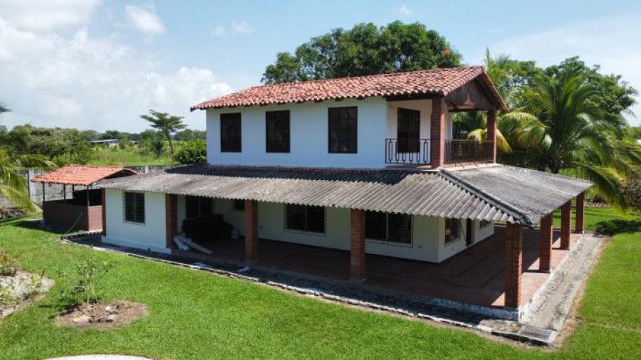 Foto Casa en Venta en Sonsonate, Sonsonate - U$D 480.000 - CAV427 - BienesOnLine