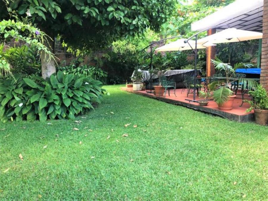 Foto Casa en Venta en Santa Ana, Santa Ana - U$D 395.000 - CAV476 - BienesOnLine