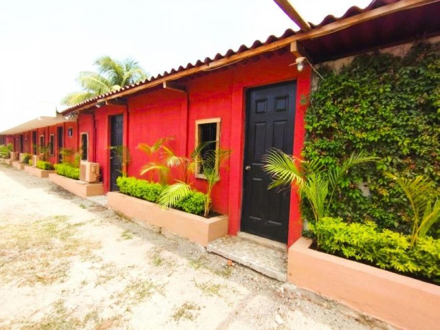 Foto Casa en Venta en La Libertad, La Libertad - U$D 500.000 - CAV641 - BienesOnLine
