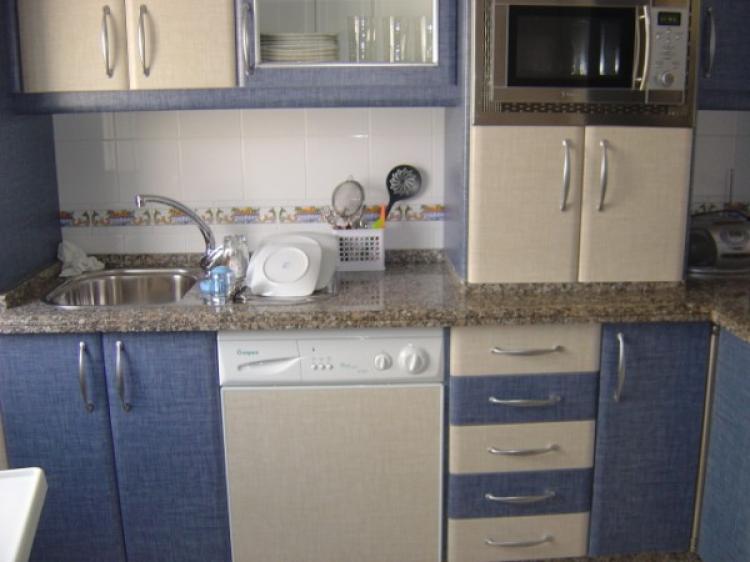 Foto Apartamento en Alquiler en Rota, Cadiz - € 400 - APA2303 - BienesOnLine