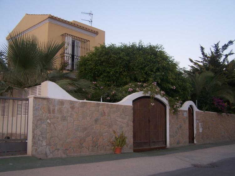 Home in Metric Way