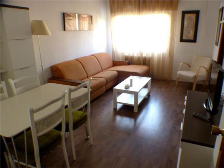 Foto Piso en Alquiler en Universidad, Cuenca, Cuenca - € 600 - PIA5696 - BienesOnLine