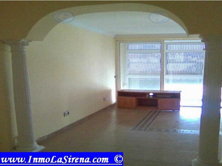 Foto Piso en Venta en Vlez-Mlaga, Malaga - € 108.000 - PIV4311 - BienesOnLine