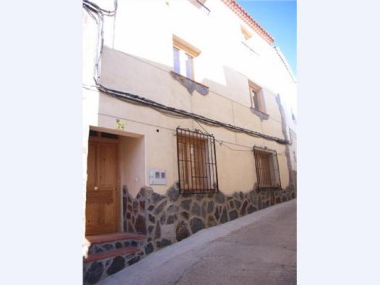 Foto Casa en Venta en Yeste, Albacete - € 125.000 - CAV5374 - BienesOnLine