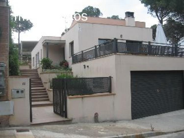 Home in Metric Way