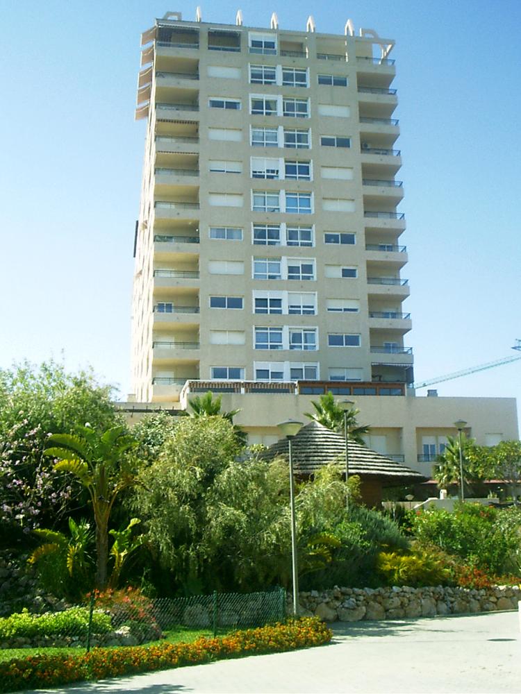 Foto Apartamento en Alquiler en Torrequebrada, Benalmdena, Malaga - € 500 - APA4895 - BienesOnLine
