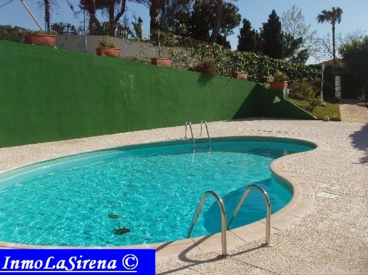 Foto Chalet en Venta en Benajarafe, Rincon de la Victoria, Malaga - € 186.000 - CHV4157 - BienesOnLine