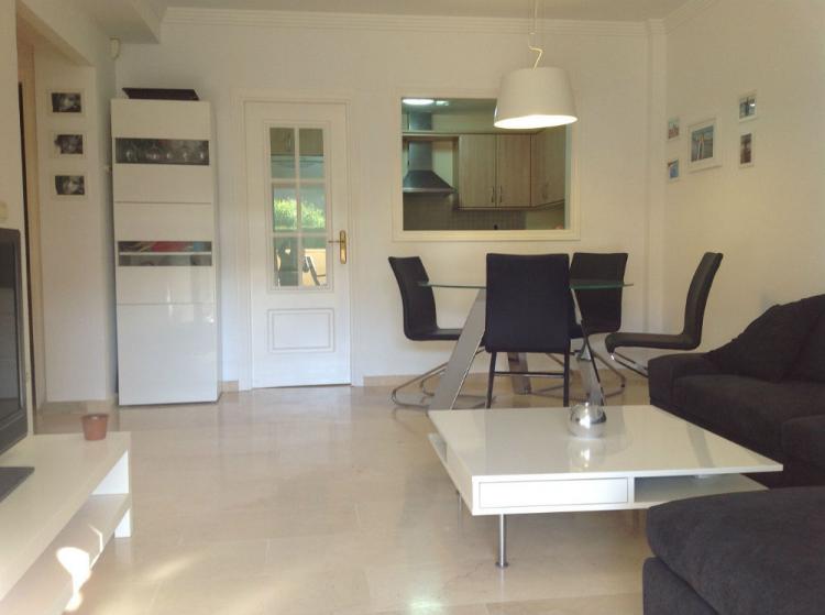 Foto Apartamento en Venta en Marbella, Malaga - € 200.000 - APV9354 - BienesOnLine