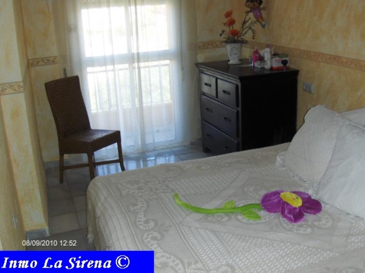 Foto Chalet en Alquiler en Benajarafe, Rincon de la Victoria, Malaga - € 550 - CHA4156 - BienesOnLine