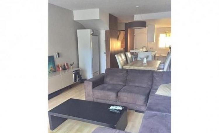 Home in Metric Way