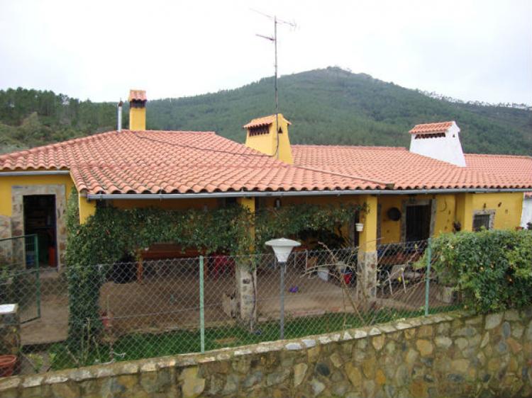Foto Casa rural en Venta en Bacoco, La Codosera, Badajoz - € 85.000 - V8898 - BienesOnLine