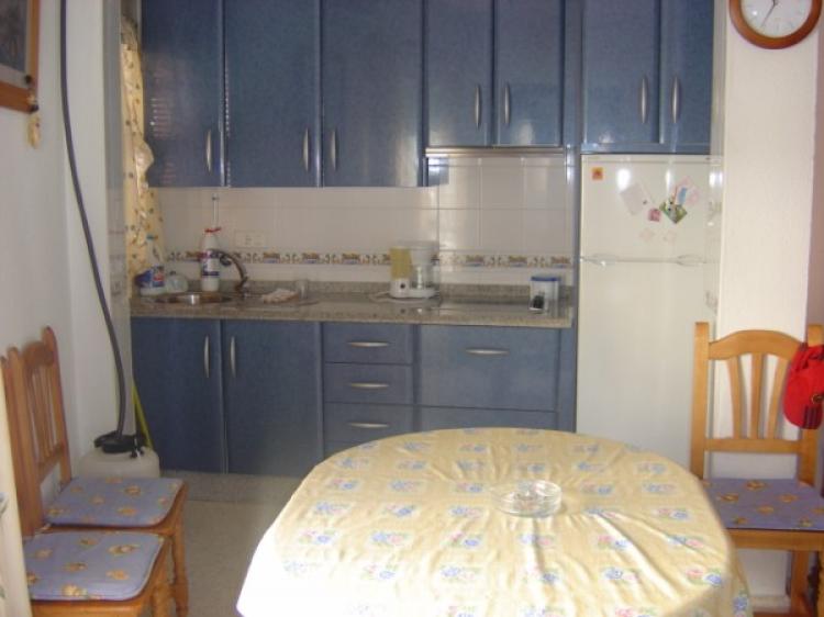 Foto Apartamento en Alquiler en Rota, Cadiz - € 400 - APA2281 - BienesOnLine