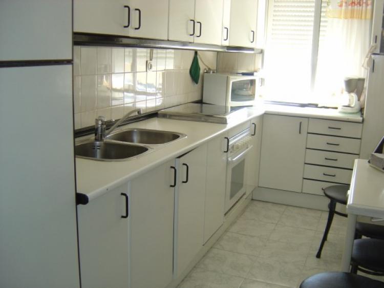 Foto Piso en Alquiler en Rota, Cadiz - € 500 - PIA2336 - BienesOnLine