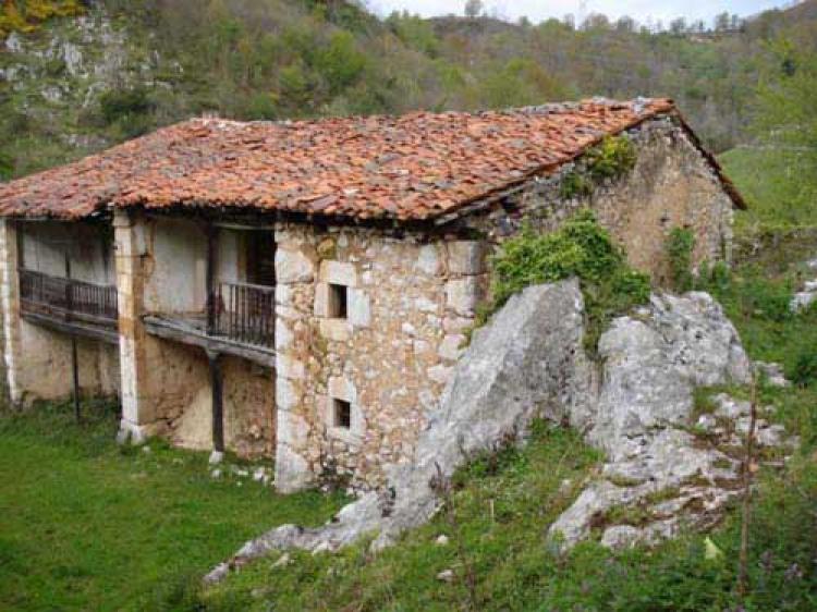 Foto Casa en Venta en Cabrales, Asturias - € 43.000 - CAV1774 - BienesOnLine